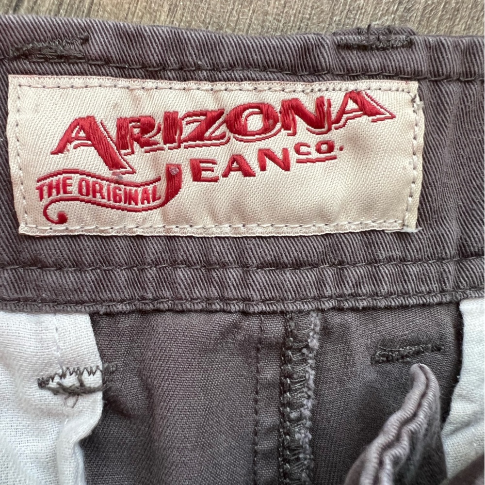 Arizona Jeans Brown Cargo Shorts Men's size 31 - Picture 4 of 5